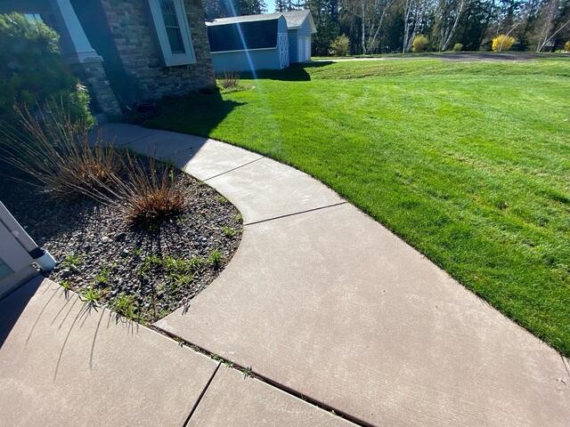 Wide Gaps Between Concrete Slabs