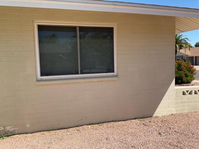 Signs of Foundation Problems: Struggling to Open your Window? in Sun City, Arizona