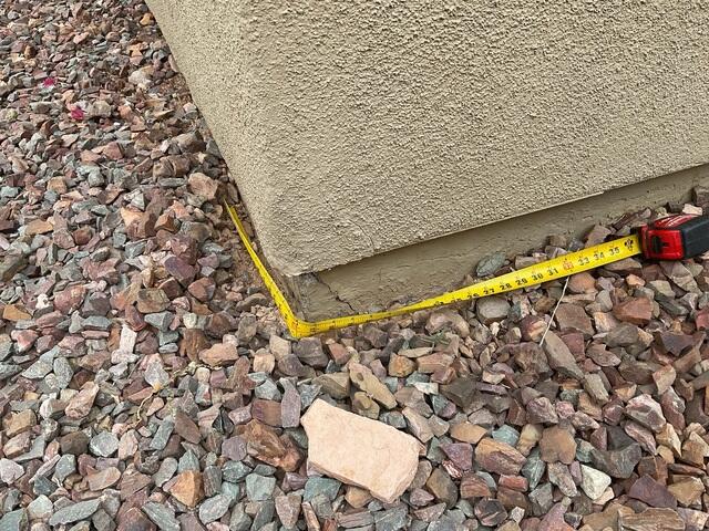 Signs of Stem Wall Failure: Vertical Cracks in Anthem, Arizona