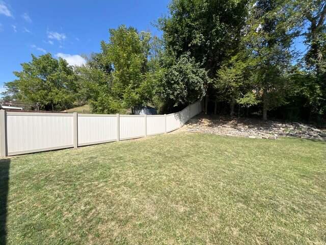 6' Acadia Privacy Clay Post and Rails / Tan Inserts Vinyl Fence