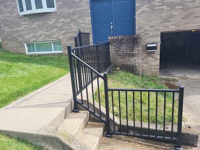 Textured Black 36" Tuscany C-10 Aluminum Railing.