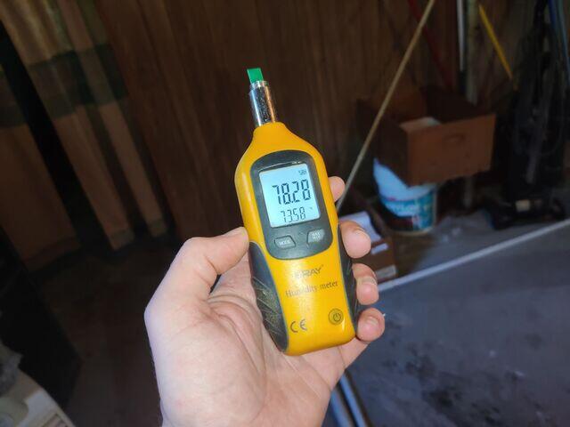 Interior Moisture Reading