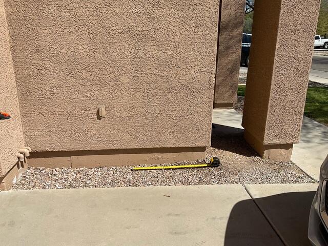 Signs of a Failing Stem Wall: Vertical Concrete Cracks in Gilbert, AZ