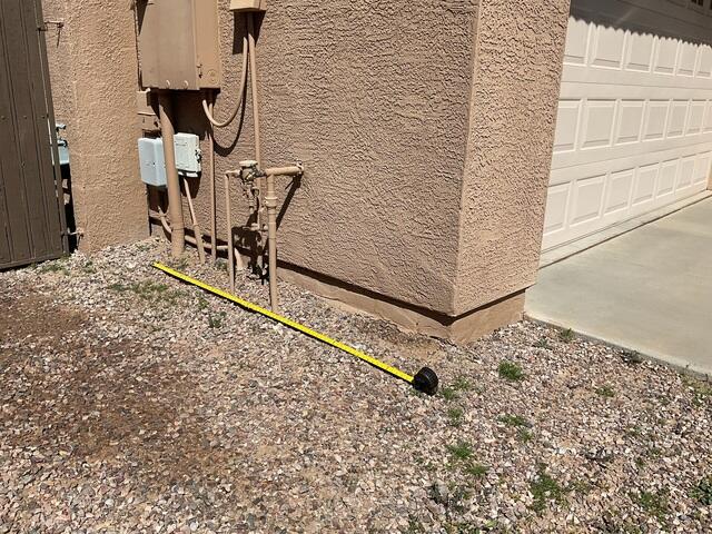 Signs of a Failing Stem Wall: Horizontal Concrete Cracks in Gilbert, AZ