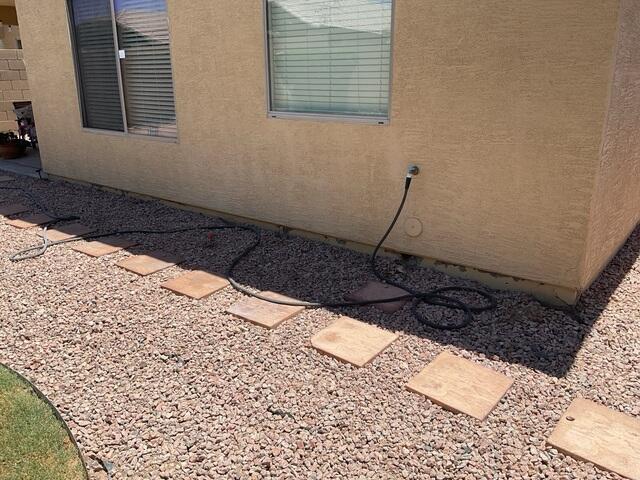 Signs of a Failing Stem Wall: Flaking Paint in Avondale, Arizona