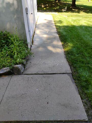 Concrete Sidewalk after cleaning