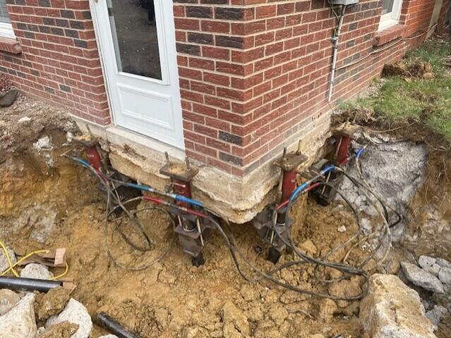 Hydraulic Attachments