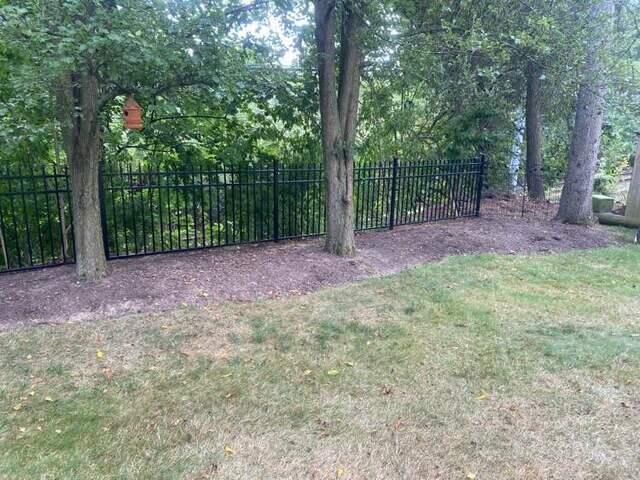 Black 48" Chicago / Commercial Grade / Flush Bottom Aluminum Fence.