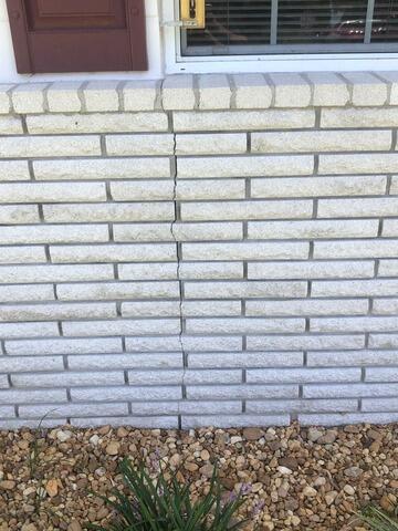 Exterior Wall Cracks