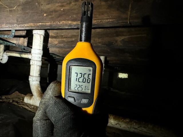 Crawl Space Moisture