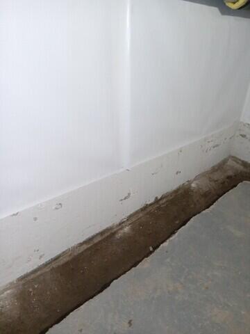 Cleanspace wall