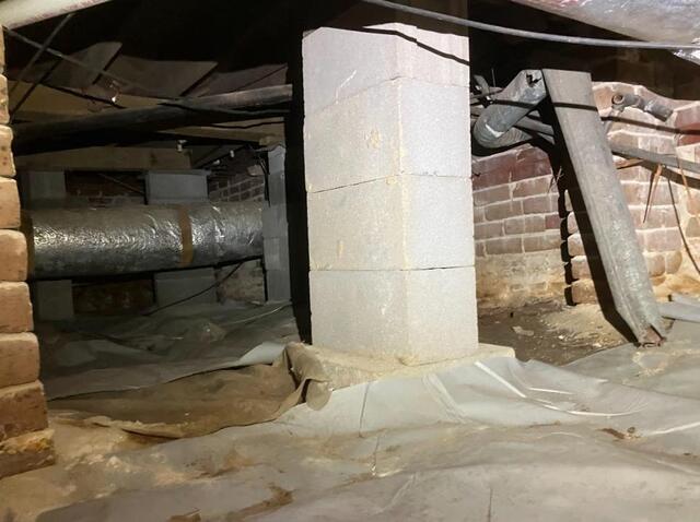 Hattiesburg MS Crawl Space - Before