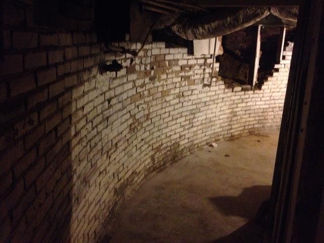 Dark, Dank Basement in Vine Grove, KY