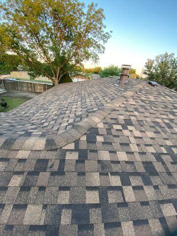 IKO Dynasty Brownstone Shingles.