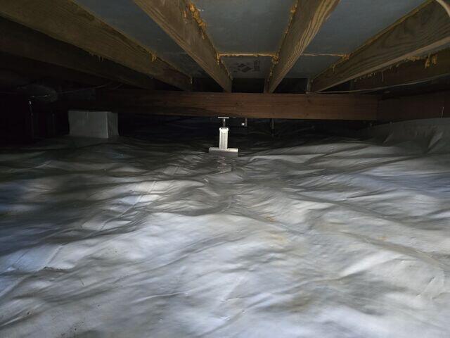 Crawl Space Vapor Barrier