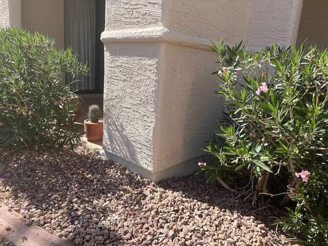 Causes of Stem Wall Failure: Water Retention Near Foundations in Scottsdale, AZ