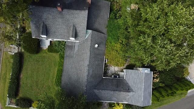 Before Photo Of A House In Roxbury Ct.