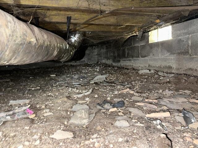 Crawl Space Before Project