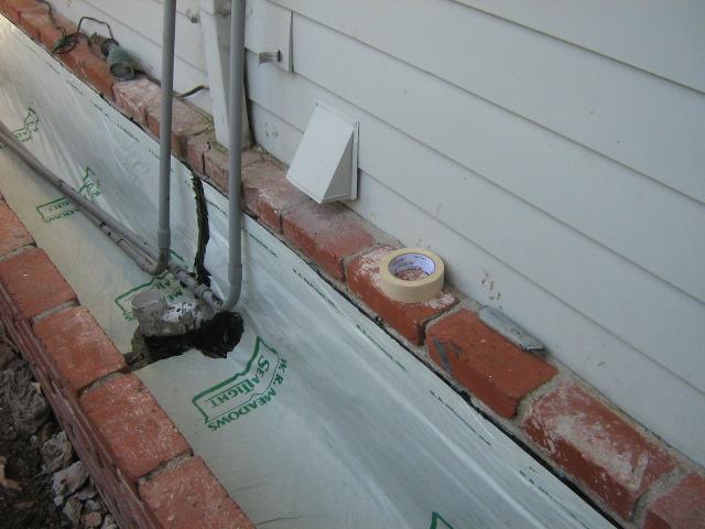 <p>Providing CleanSpace sealing outside the home.</p>