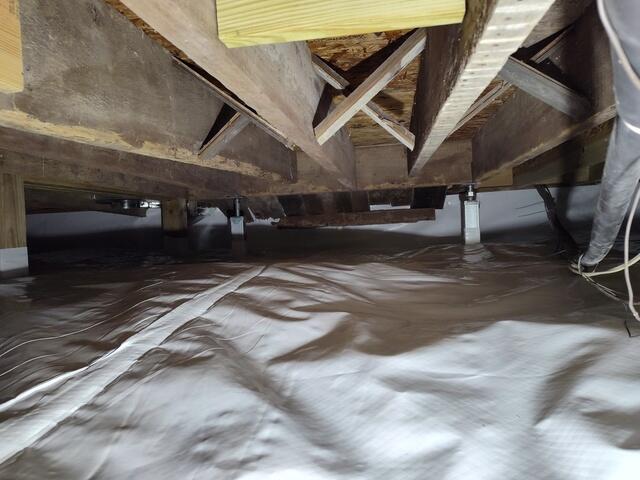 Crawl Space Floor Posts