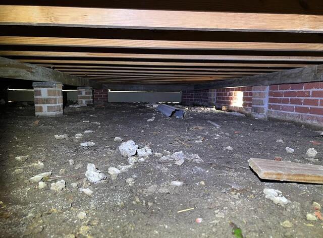 Berwick Crawl Space - Before