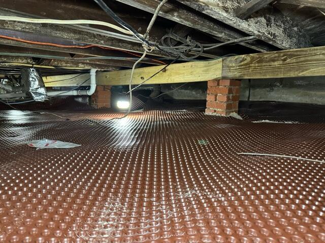 Installing Drainage Matting