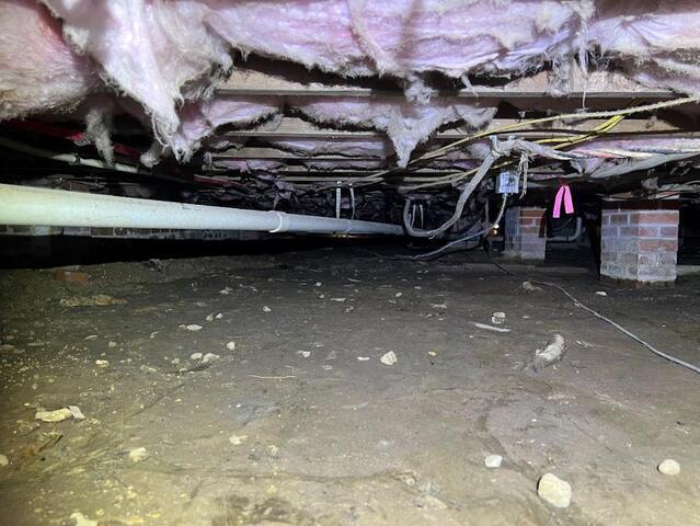 Denham Springs Crawl Space Before 4