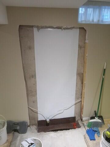 Vinyl liner.