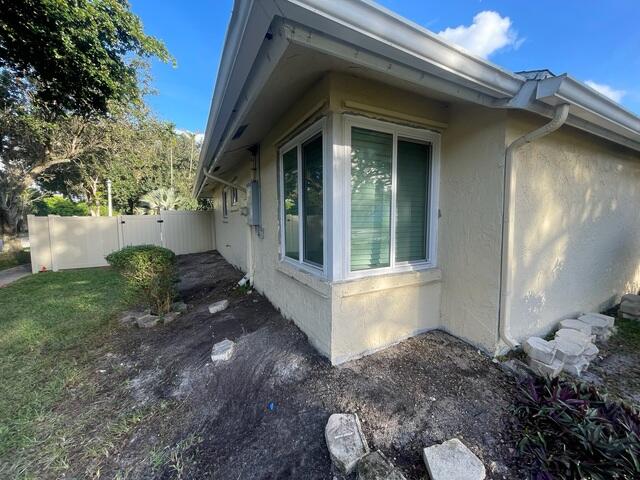 Concealing Push Piers