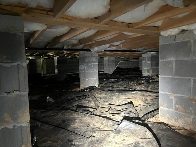 Inadequate Vapor Barrier
