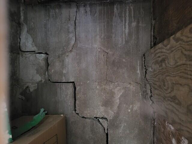 Step cracking