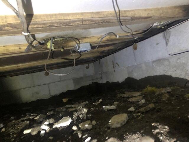 Cracking on Wall