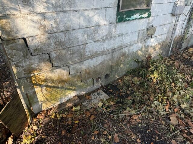 Cracks on Foundation