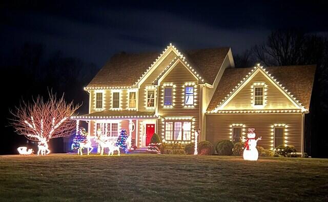 Holiday Lights in Seymour, CT