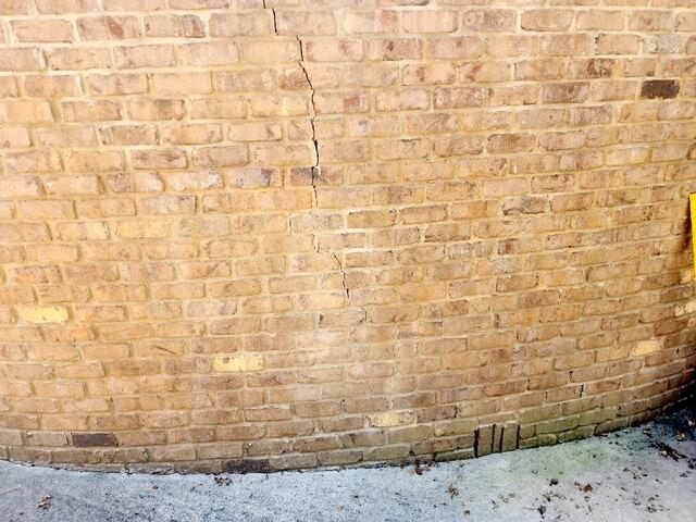 Wall Crack