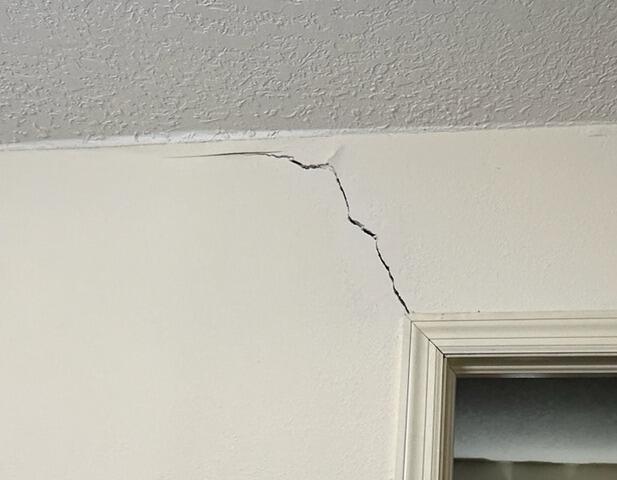 Interior Wall Cracks