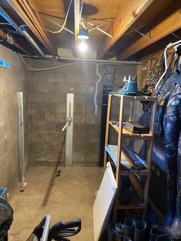 GeoLock™ in Closet - After Installation