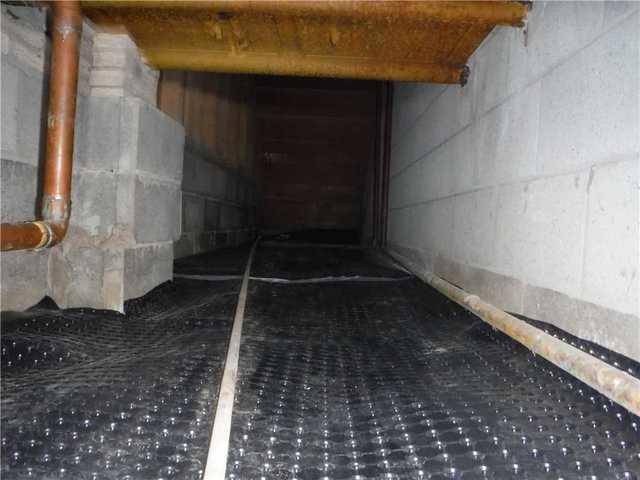Another view of Crawl Space with drainage matting