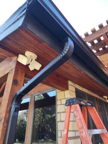Aluminum Gutter System w/downspout extension