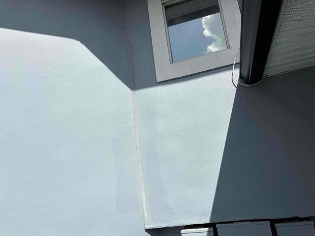 Wall Seam Separation