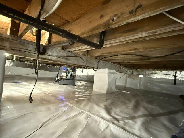 Encapsulated Crawl Space