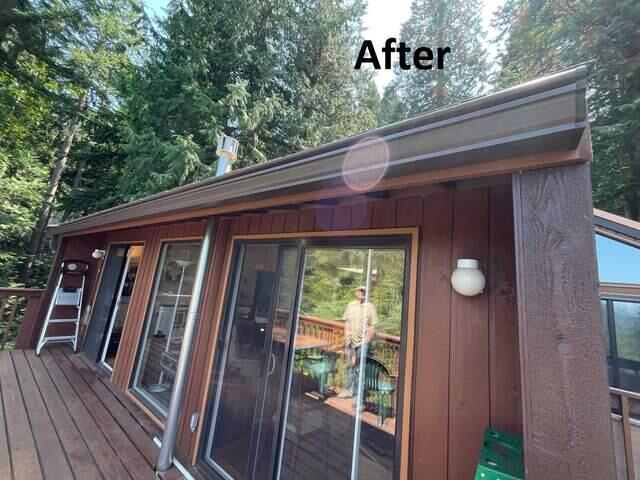 Upgraded Clogged Gutters in Bellingham