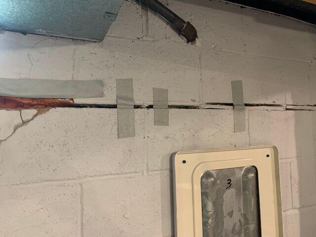 Wall Crack