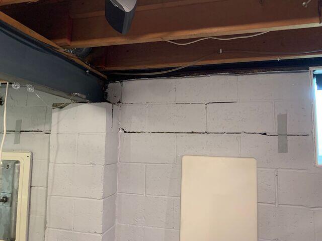 Wall Crack