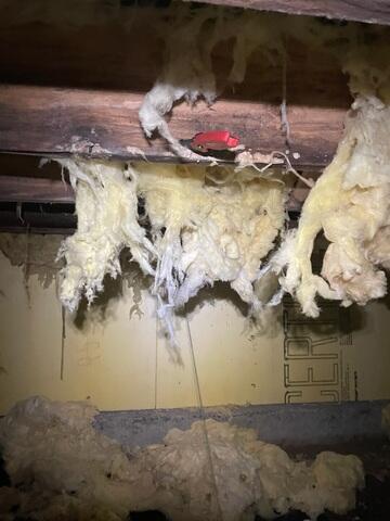 Insulation on the Ground
