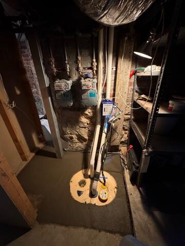 Sump Pump with Battery Backup System