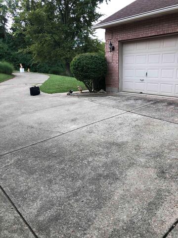 Cracking Driveway Slabs