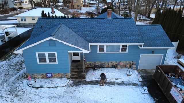 Front View of Completed Roof