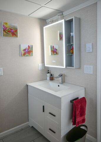 Bathroom 2