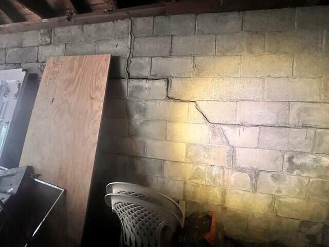 Basement Wall Cracks